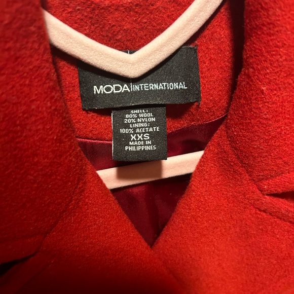 Red pea coat with pockets from MODA International - Picture 3 of 4